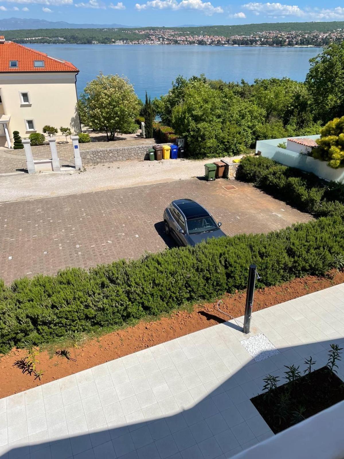 Sea View By Moro Apartment Malinska Exterior foto